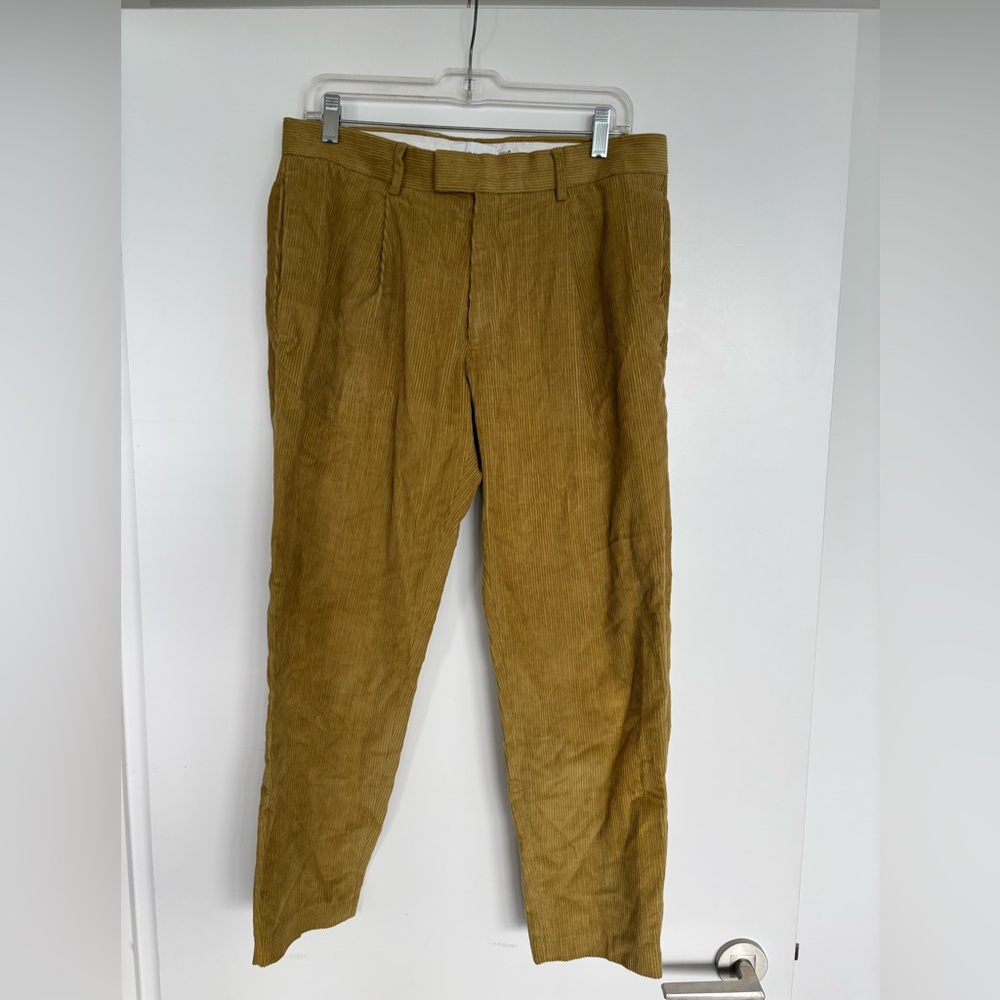 Top Man 32” Waist Men's Corduroy Dress Pants, Mustard Yellow, Size 32.